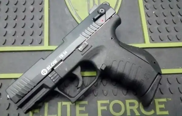 BLOW TR34 SİYAH KURUSIKI SES TABANCASI 9MM