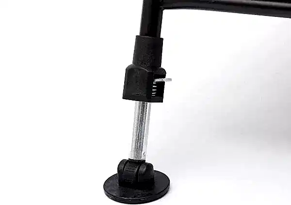 Prologic Avenger Relax Camo Chair W/Armrests&Covers 140 KG